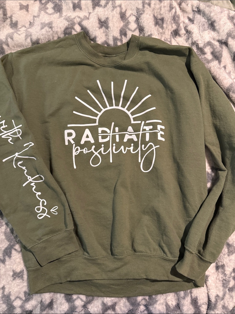 Radiate Positivity Olive Green Graphic Sweatshirt